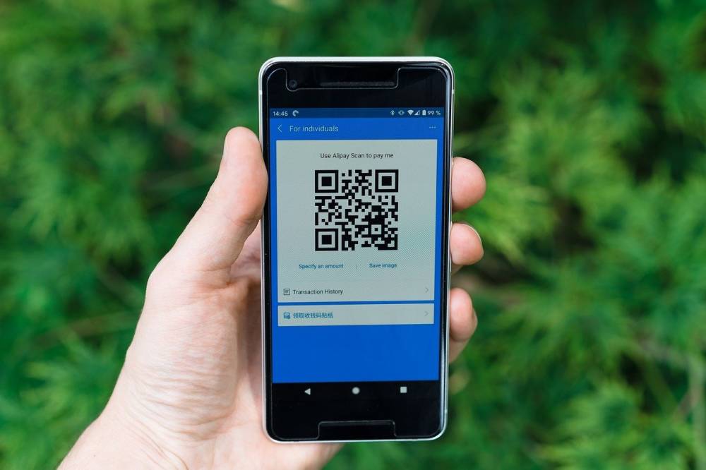 Опергруппа объяснила, кто может получить QR-код, необходимый с 30 октября