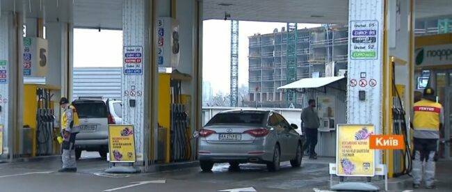 АЗС снова подняли цены на бензин и дизтопливо в Украине