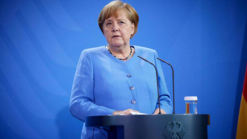 Меркель получила уведомление об окончании полномочий