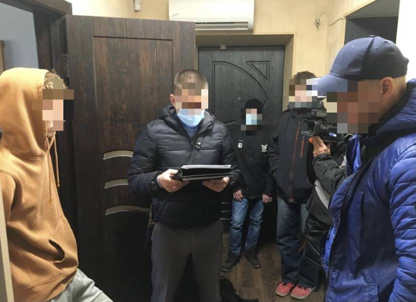 Правоохранители задержали разработчика фейковой «Дії»: ему может угрожать до шести лет заключения