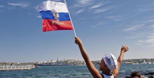 В Кремле определились, как расценивать призывы Зеленского «вернуть» Крым