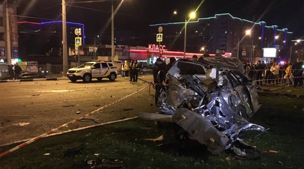 ДТП в Харькове: в мэрии сообщили о состоянии пострадавших пассажиров Infiniti
