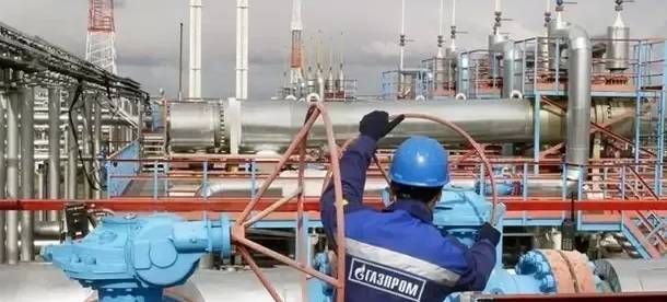 Газпром снизит цену газа для Европы — ​Bloomberg