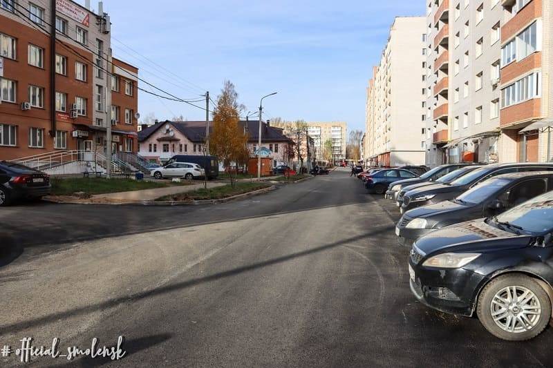 В Смоленске отремонтировали улицу Матросова