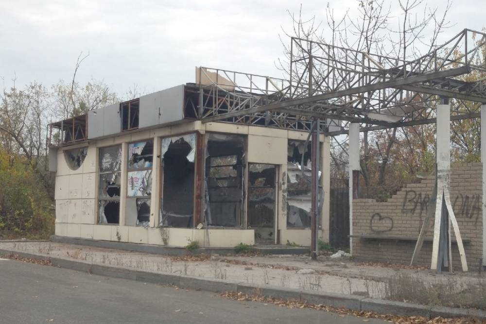 Украинские войска из артиллерии обстреляли поселок Минеральное