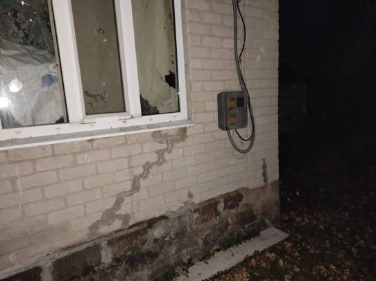 На Луганщине из-за артобстрела боевиков повреждены жилые дома и линия электросети