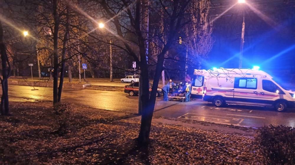 В Советском районе «Нива» сбила на дороге женщину: появилось видео