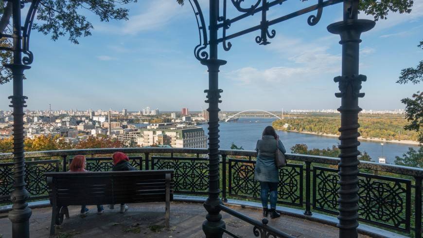 Киев с 1 ноября переходит в «красную» зону карантина с самыми строгими ограничениями