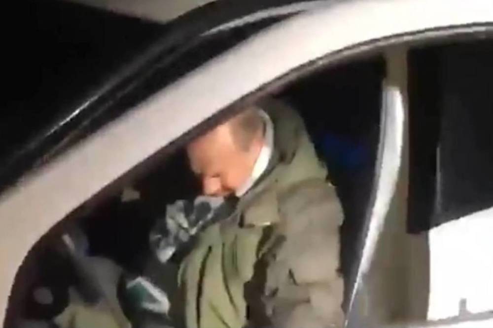Опубликовано видео погрузки оружия в машину депутата Рашкина