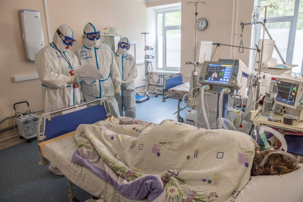 Больницы и поликлиники Тверской области во время локдауна будут работать по особому графику