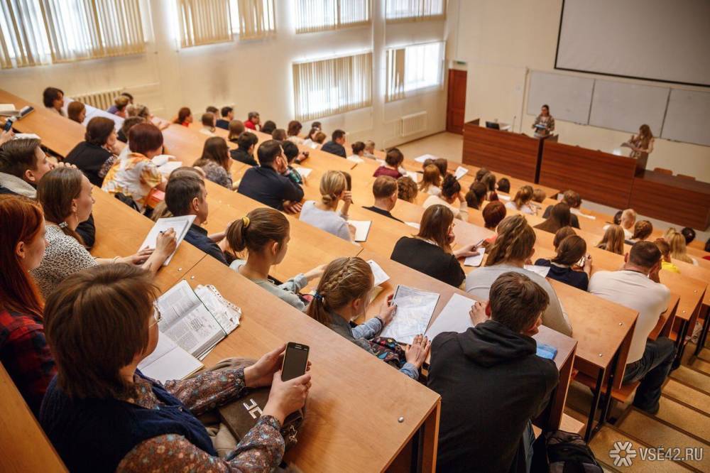 Студент из Ростова призывал устроить нападение на вуз