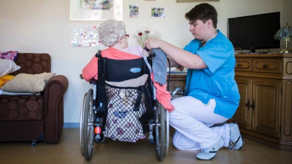 Представитель фонда защиты пациентов: «Загляните в дома престарелых, а не только в отделения интенсивной терапии»