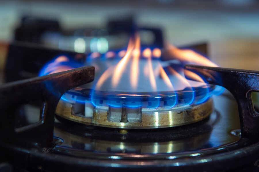 Стоимость газа на украинской бирже выросла почти до 1500 долларов