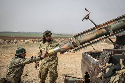 Avia.pro: протурецкие боевики предложили обратить в бегство российских военных на севере Сирии ударом ракет по городам