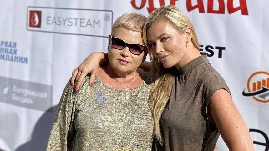 Дана Борисова рассказала о госпитализации своей мамы: «Резко стало хуже»