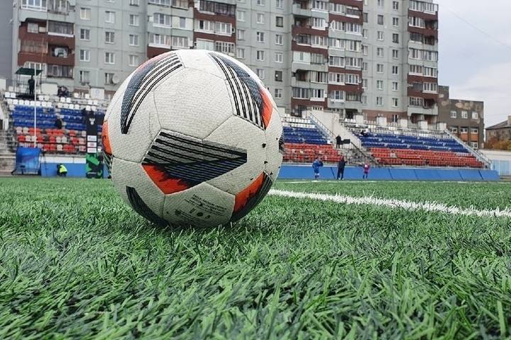 Псковские футболисты с разгромным счётом обыграли петербуржцев в Кубке Северо-Запада