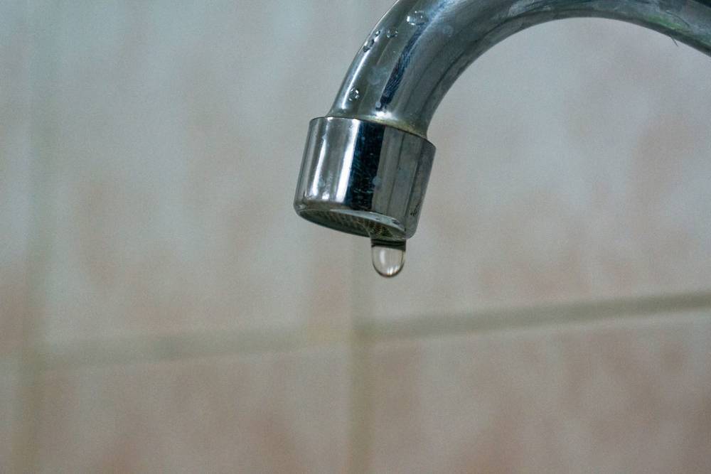 Магистральный водопровод за 4,9 млн рублей проложили в поселке Ильино в Володарском районе