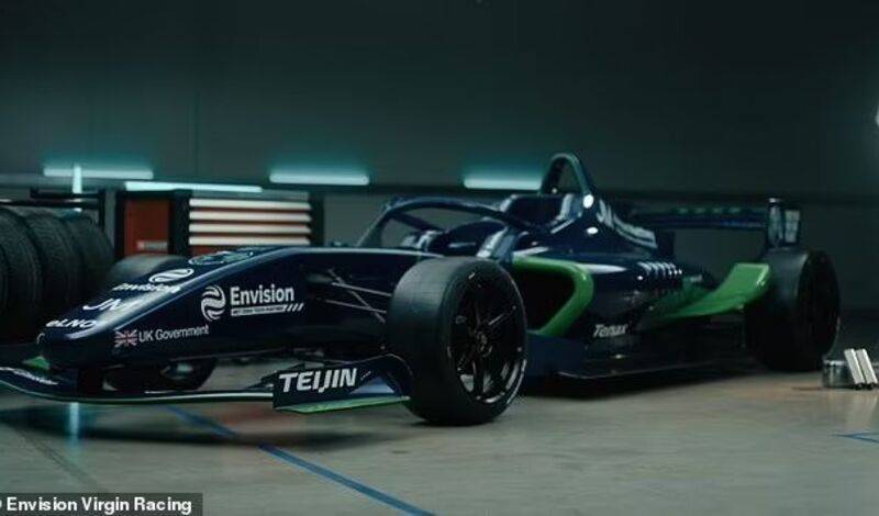 Разработан первый двухместный гоночный электромобиль для «Формулы-1»