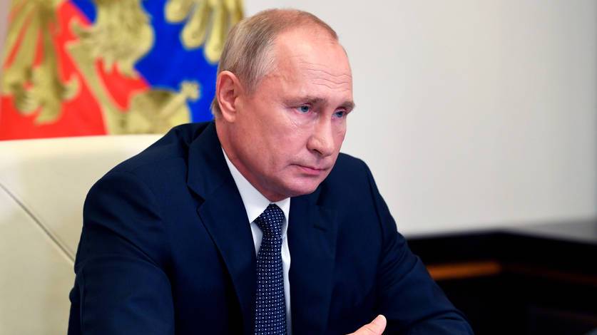 Владимир Путин призвал страны "Большой двадцатки" ускорить взаимное признание вакцин