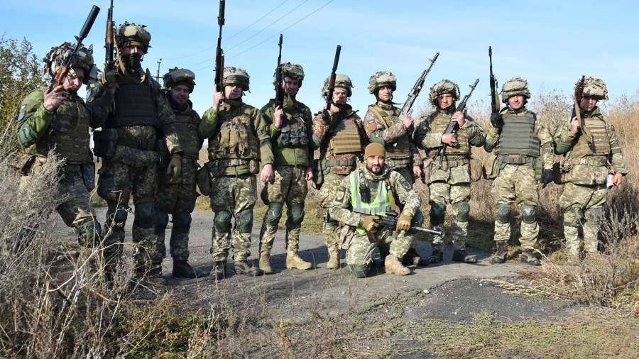 Украинские военные объяснили свое появление в селе Старомарьевка в Донбассе