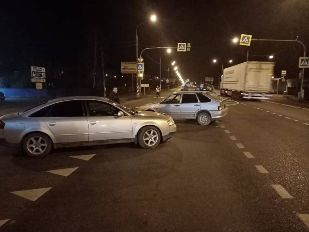 На М10 в Тверской области в ДТП пострадал пассажир