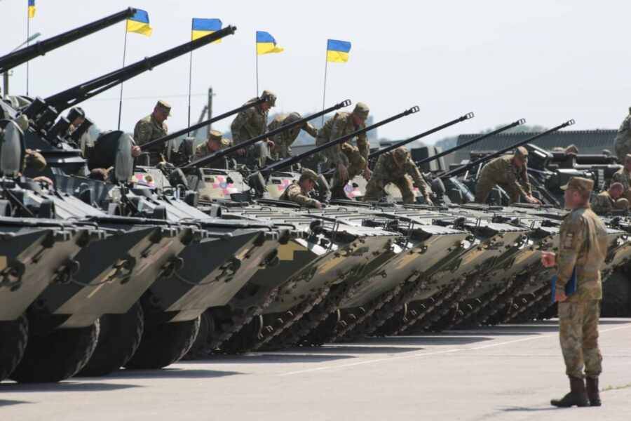 Украина стремится к войне: политолог Ищенко предрек распад страны