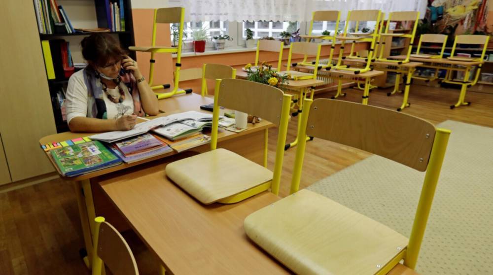 В Черновицкой области школы переходят на дистанционное обучение
