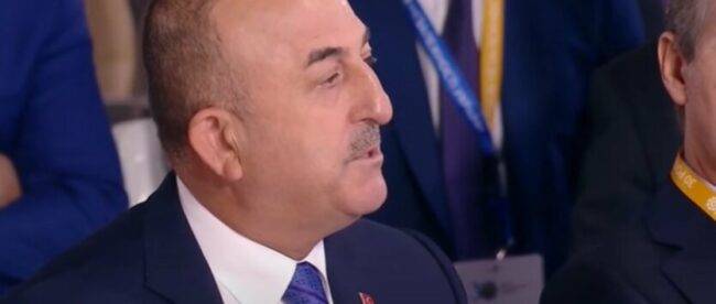 Украина должна прекратить называть «Байрактары» турецкими, — глава МИД Турции