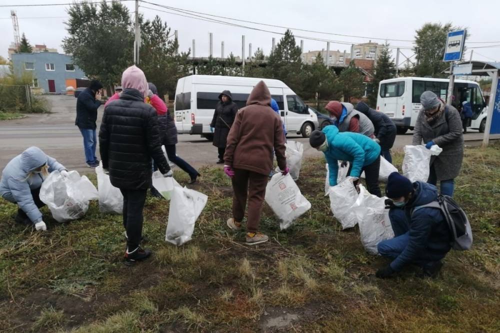 Более 1,6 тонн мусора убрали на субботнике 17 500 жителей Омска