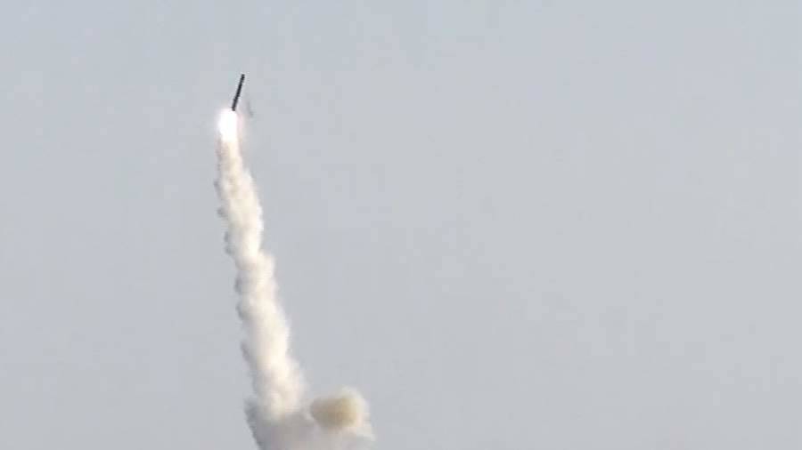 Россия успешно провела первые испытания ракеты «Циркон» с подлодки