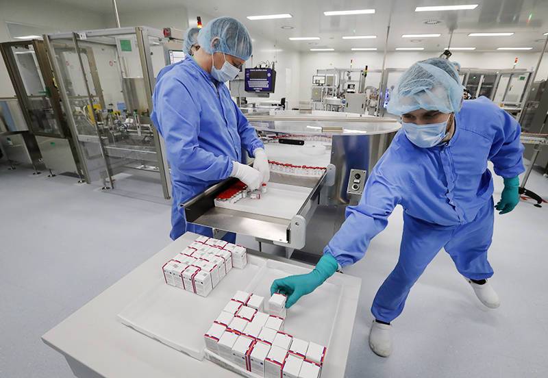 Россия выпустила уже 170 млн комплектов вакцин от COVID-19 с начала года