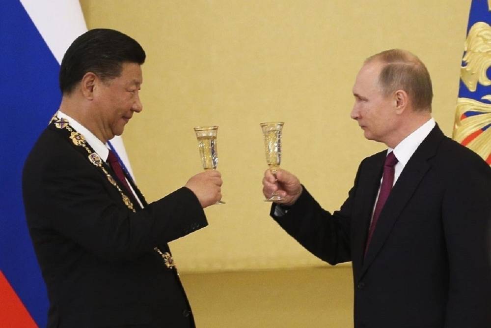 The Times: Россия и Китай радуются раздору среди западных стран
