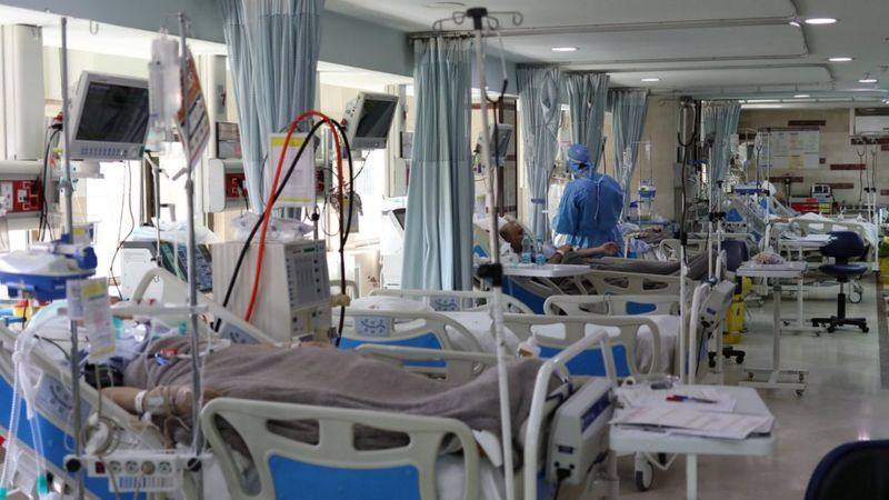 В Иране за сутки от коронавируса скончались более 200 человек