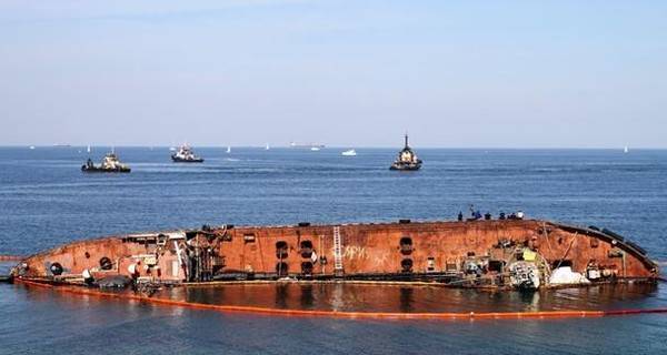 По делу танкера Delfi сообщили о подозрении командиру корабля украинской морской охраны