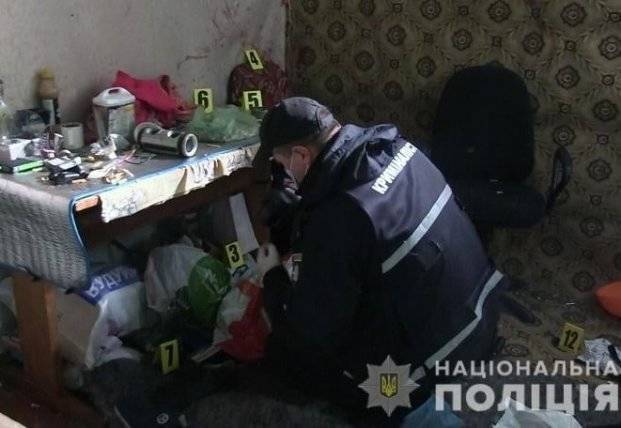 Забил палкой до смерти: в Киеве мужчина убил сожительницу