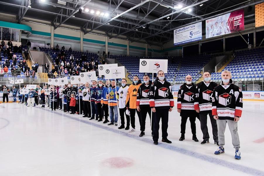 В Рязани торжественно открыли 11-й сезон Ночной хоккейной лиги