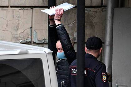 Суд продлил арест обвиненному в госизмене Ивану Сафронову