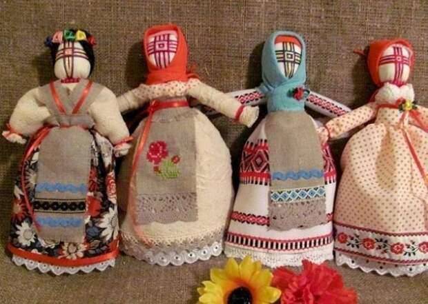 Русские народные поделки своими руками — мастер-классы по изготовлению деревянных, соломенных и глиняных предметов