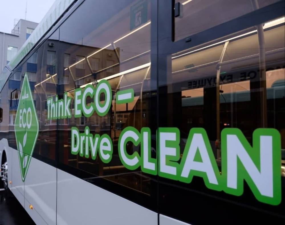В Петербурге появятся два новых экологичных автобуса