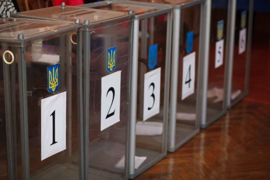 19 кандидатов претендуют на место депутата на довыборах на Херсонщине