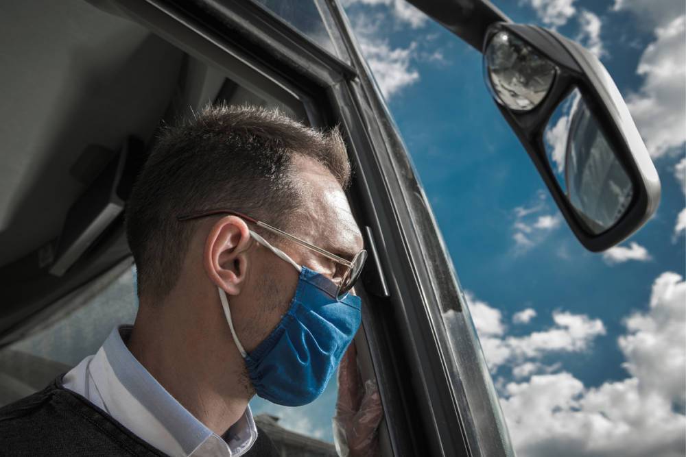 Инспекторы нахлынут с проверками в автобусы, чтобы избавить новгородцев от «легкой расслабленности»