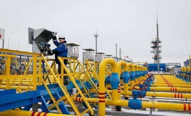 На фоне газового кризиса в ЕС «Газпром» заполняет белорусские хранилища