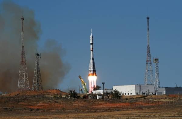 Космонавт оценил запуск космического корабля с первым в мире «киноэкипажем»