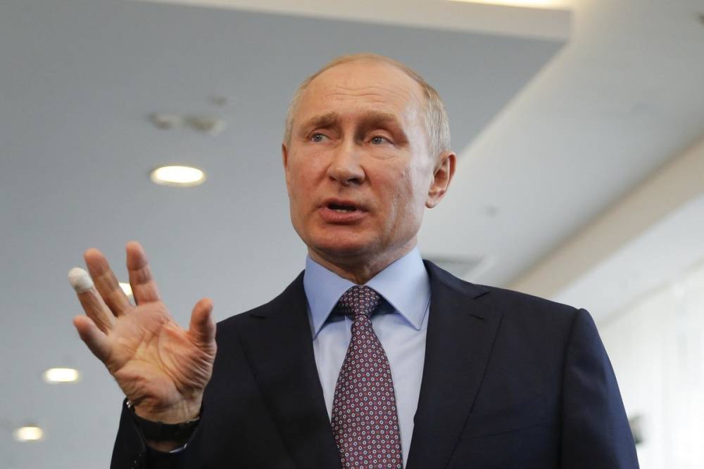 Путин: образовательные ресурсы в Сети должно контролировать государство