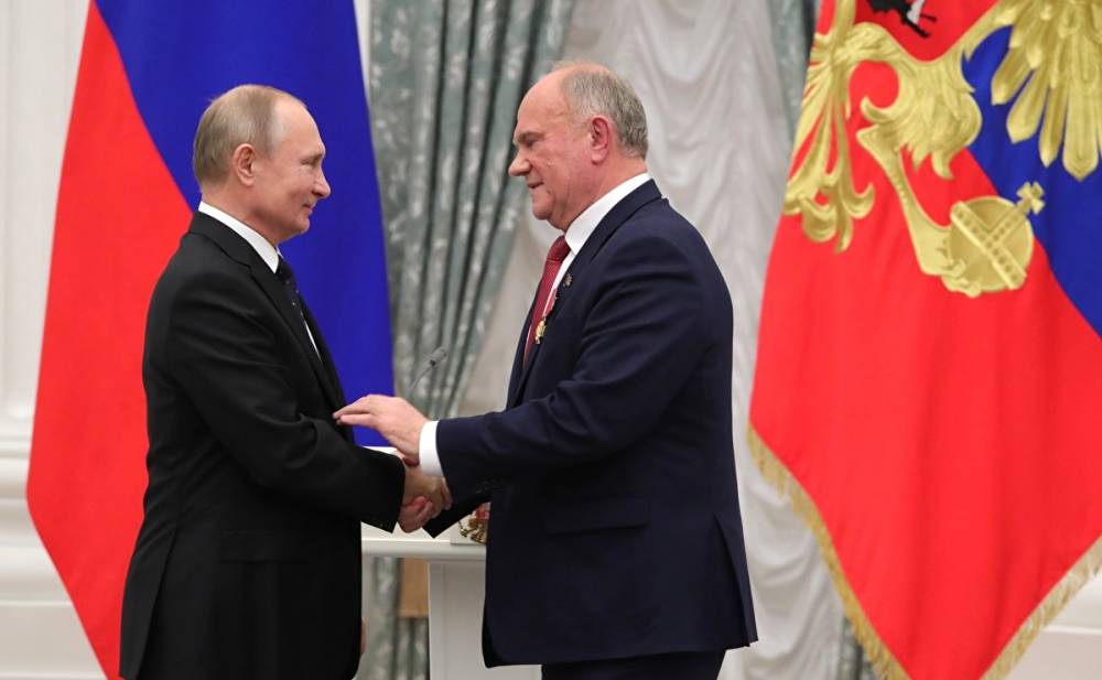 В Кремле объяснили, почему Владимир Путин не ответил публично на письмо Геннадия Зюганова