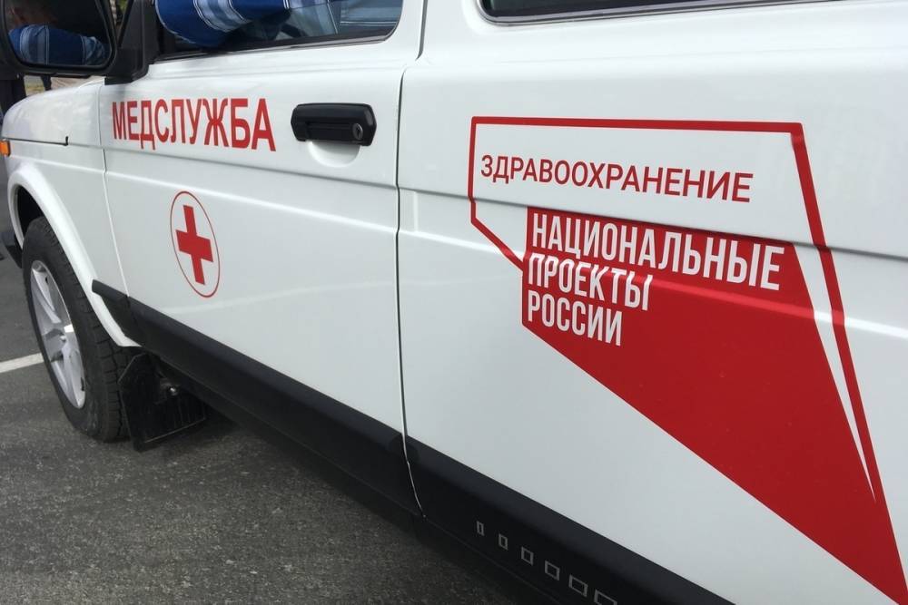 Саратовский бизнес попросили поделиться машинами для перевозки врачей