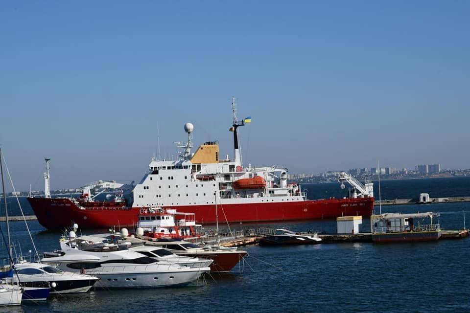 Британцы передали Украине корабль-шпион