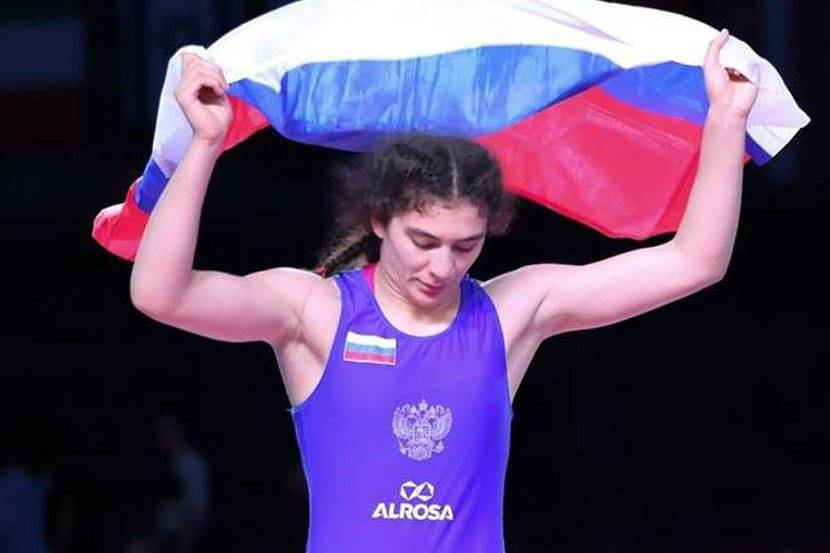 Россиянка Велиева пробилась в 1/2 финала чемпионата мира по борьбе