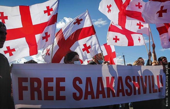 Журналист сообщил, что Саакашвили на 6-й день голодовки бодр и активен