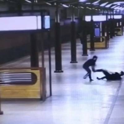 Суд арестовал всех обвиняемых в избиении пассажира в столичном метро